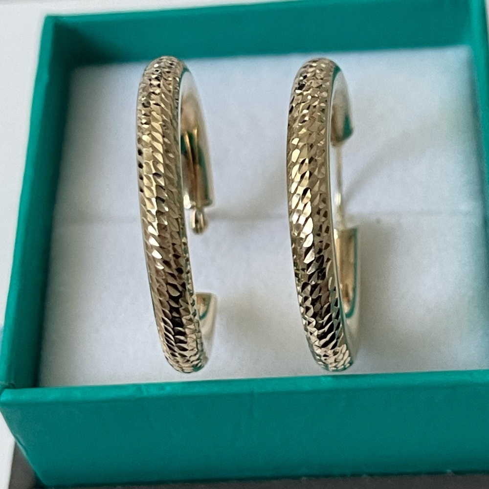 14K Gold Textured Hoop Earrings